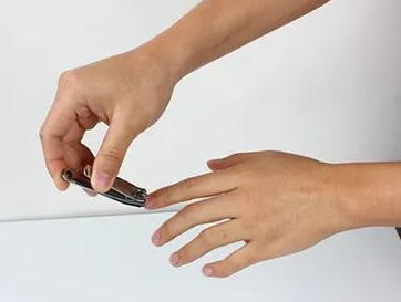 親子關(guān)系鑒定費用和樣本這些因素有關(guān)